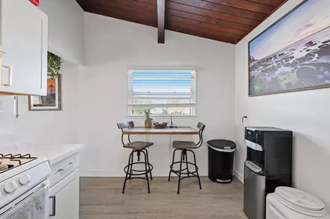 Kitchen - 303 W F St, Encinitas, CA 92024 photo 3 of 5