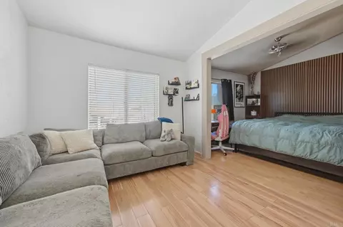 Bedroom - 35609 Aster Dr, Wildomar, CA 92595 photo 6 of 10