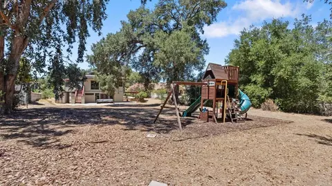 Exterior - 25552 Pappas Rd, Ramona, CA 92065 photo 2 of 5