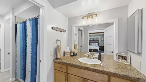 Bath - 25552 Pappas Rd, Ramona, CA 92065 photo 5 of 5