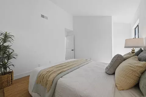 Bedroom - 376 Forest Pl, Vista, CA 92083 photo 3 of 9