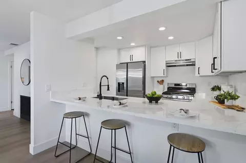 Kitchen - 376 Forest Pl, Vista, CA 92083 photo 8 of 8
