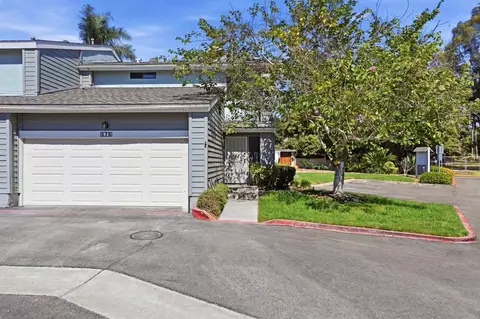 Exterior - 376 Forest Pl, Vista, CA 92083 photo 5 of 6