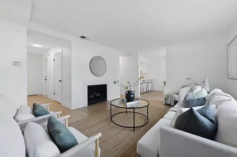 Living - 376 Forest Pl, Vista, CA 92083 photo 3 of 6