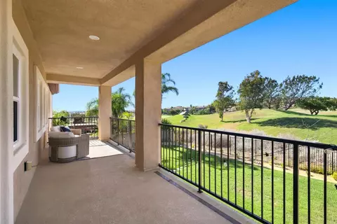 Exterior - 1077 Village Dr, Oceanside, CA 92057 photo 5 of 14