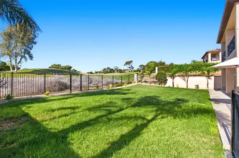Exterior - 1077 Village Dr, Oceanside, CA 92057 photo 14 of 14