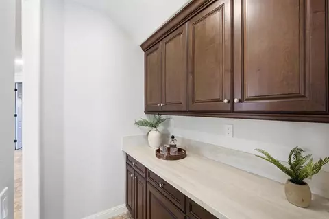Entry Way - 1077 Village Dr, Oceanside, CA 92057 photo 5 of 8