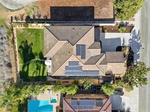 View/Area - 1077 Village Dr, Oceanside, CA 92057 photo 6 of 12