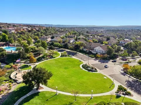 View/Area - 1077 Village Dr, Oceanside, CA 92057 photo 7 of 12