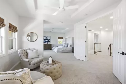 Entry Way - 1077 Village Dr, Oceanside, CA 92057 photo 8 of 8