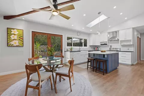 Dining - 637 Sparta Dr, Encinitas, CA 92024 photo 1 of 2
