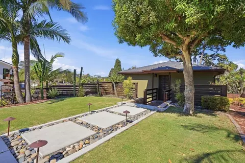 Exterior - 637 Sparta Dr, Encinitas, CA 92024 photo 8 of 21