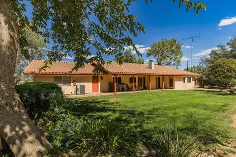 Exterior - 1205 Alice St, Ramona, CA 92065 photo 9 of 21