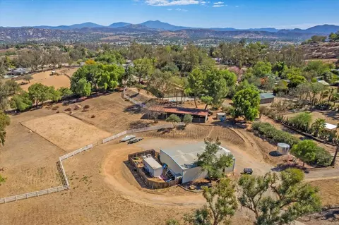 View/Area - 1205 Alice St, Ramona, CA 92065 photo 9 of 10
