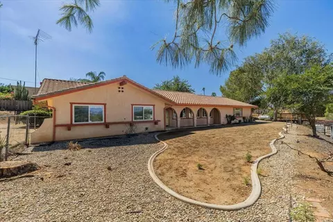 Exterior - 1205 Alice St, Ramona, CA 92065 photo 2 of 21