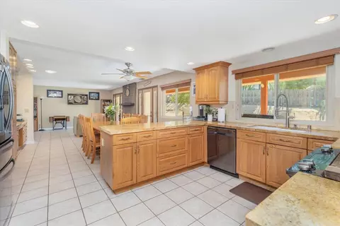 Kitchen - 1205 Alice St, Ramona, CA 92065 photo 2 of 2