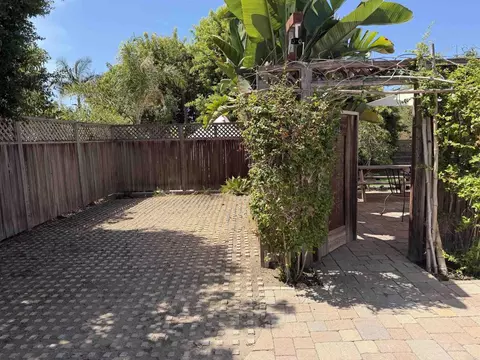 1040 Golden Rd, Encinitas, CA 92024 photo 3