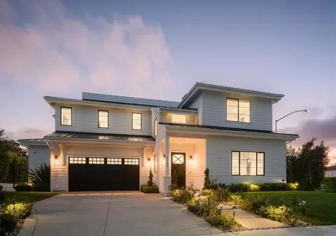 5102 Gordon Ln, San Diego, CA 92109