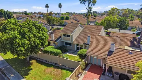 View/Area - 4 Windwood, Irvine, CA 92604 photo 2 of 7