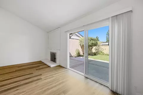 Living - 4 Windwood, Irvine, CA 92604 photo 7 of 8
