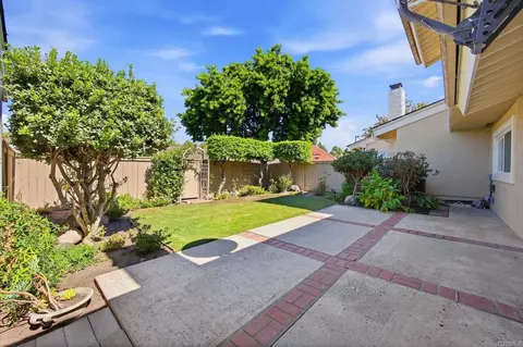 Exterior - 4 Windwood, Irvine, CA 92604 photo 2 of 11