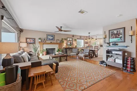 Living - 320 Apollo Dr, Vista, CA 92084 photo 3 of 3