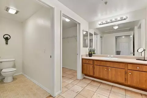 Bath - 44802 Adam Ln, Temecula, CA 92592 photo 1 of 3