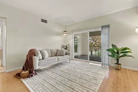 Living - 44802 Adam Ln, Temecula, CA 92592 photo 2 of 3