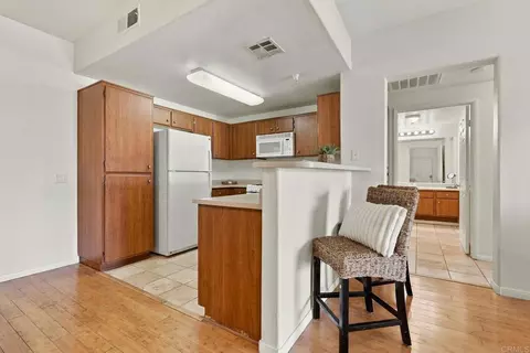 Kitchen - 44802 Adam Ln, Temecula, CA 92592 photo 1 of 3