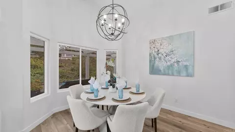 Dining - 5065 Santorini Way, Oceanside, CA 92056 photo 3 of 4