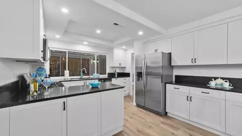 Kitchen - 5065 Santorini Way, Oceanside, CA 92056 photo 6 of 6