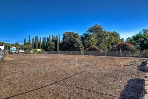 Exterior - 1503 Independence Way, Vista, CA 92084 photo 15 of 18