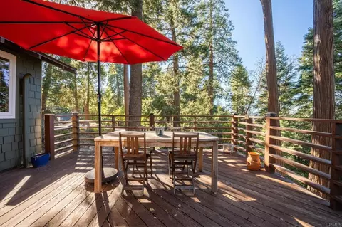Exterior - 22136 Crestline Rd, Palomar Mountain, CA 92060 photo 2 of 9