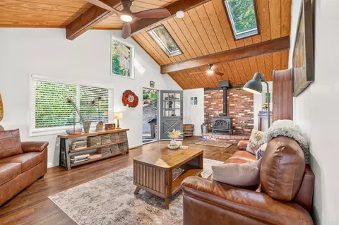 Living - 22136 Crestline Rd, Palomar Mountain, CA 92060 photo 2 of 3