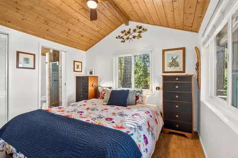 Bedroom - 22136 Crestline Rd, Palomar Mountain, CA 92060 photo 1 of 4