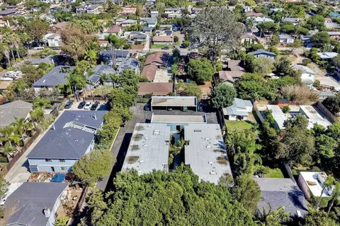 View/Area - 981 N Vulcan Ave #4, Encinitas, CA 92024 photo 1 of 9