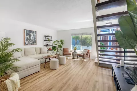 Living - 981 N Vulcan Ave #4, Encinitas, CA 92024 photo 3 of 3