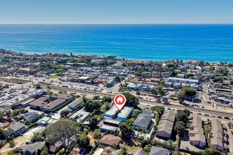 View/Area - 981 N Vulcan Ave #4, Encinitas, CA 92024 photo 7 of 9