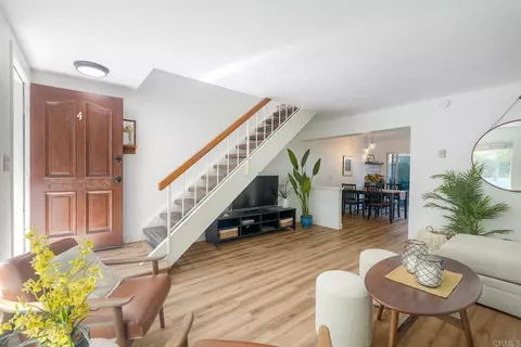 Living - 981 N Vulcan Ave #4, Encinitas, CA 92024 photo 2 of 3