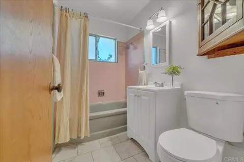 Bath - 820 E 5th Ave #-, Escondido, CA 92025 photo 3 of 3