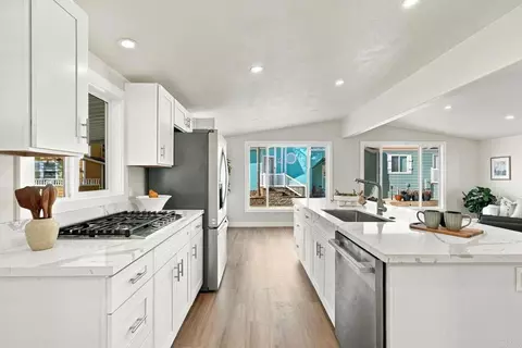 6508 Easy St, Carlsbad, CA 92011 photo 10