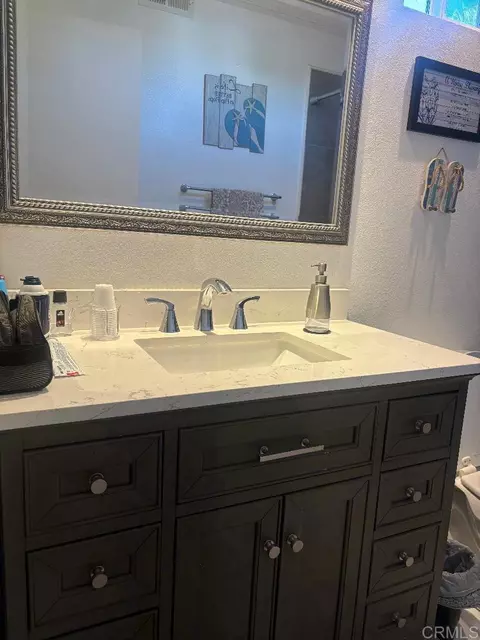 Bath - 929 Goleta St, Oceanside, CA 92057 photo 1 of 7