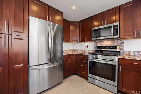 Kitchen - 1606 Wesley Way, Vista, CA 92081 photo 4 of 4