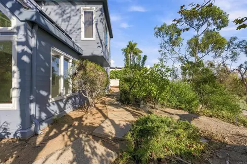 Exterior - 4616 Rancho Reposo, Del Mar, CA 92014 photo 5 of 10