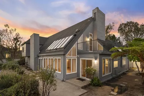 Exterior - 4616 Rancho Reposo, Del Mar, CA 92014 photo 3 of 10