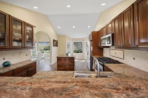 Kitchen - 4878 Galicia Way, Oceanside, CA 92056 photo 4 of 4