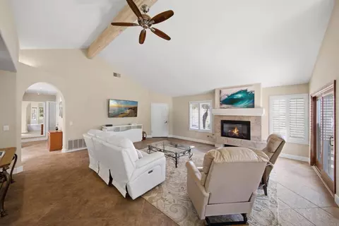Living - 4878 Galicia Way, Oceanside, CA 92056 photo 3 of 4