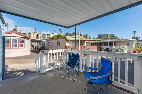 205 Kristy Ln, Oceanside, CA 92054 photo 8
