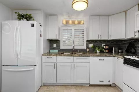 205 Kristy Ln, Oceanside, CA 92054 photo 19