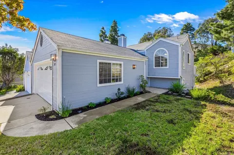 Exterior - 2035 Mountain Vista Way, Oceanside, CA 92054 photo 6 of 6